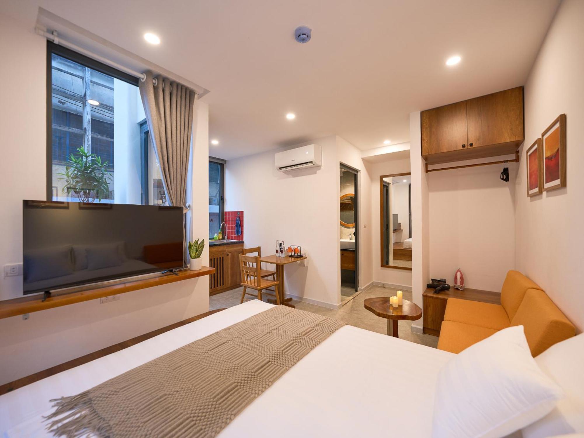 Appartement Paradox Saigon Centre-streetview-near Nguyen Hue-100m2 Rooftop Pool