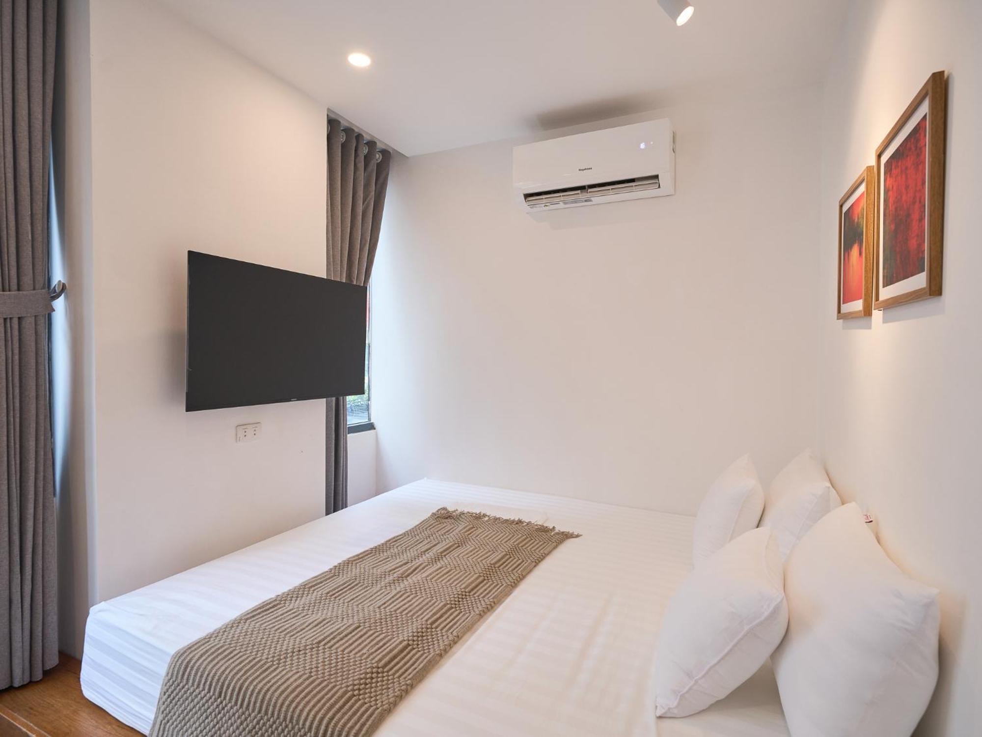 Appartement Paradox Saigon Centre-streetview-near Nguyen Hue-100m2 Rooftop Pool *